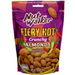 لوز مغطى بطبقة مقرمشة حارة جدًا